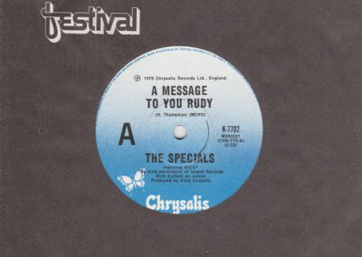 CD Specials Live At The Moonlight Club TOCP7240 Two-Tone Records, Chrysalis, Two-Tone Records プロモ /00110 Specials - Live at the Moonlight Club - Amazon.com Music